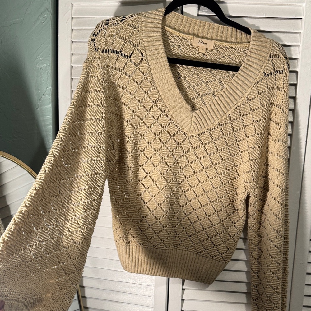 Elan Cream V-Neck Knit Sweater